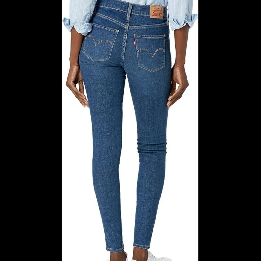 Levi Strauss High Rise Blue Jeans